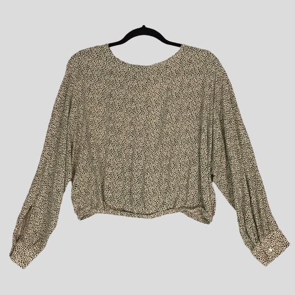 American Eagle Cheetah Print Top Womens Medium Criss Cross Elastic Waist Blouse - Picture 2 of 12